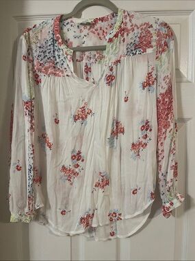 Lucky Brand White Floral Peasant Blouse with Red and Blue Accents